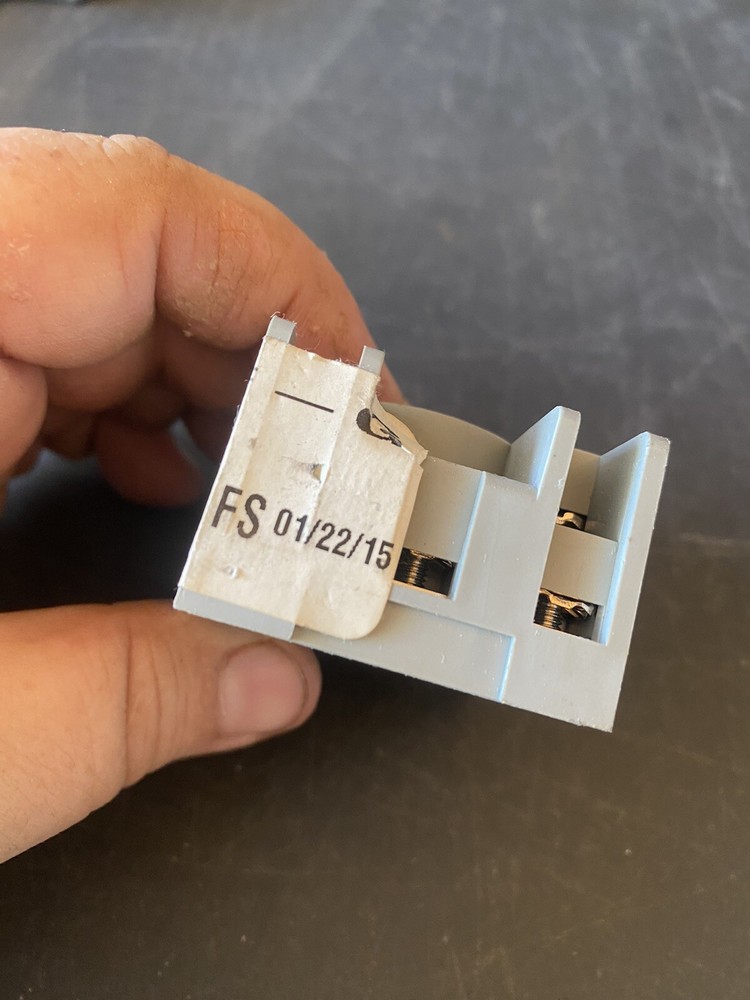 (IB22) 93902 IDEC Socket Relay 11 Pin