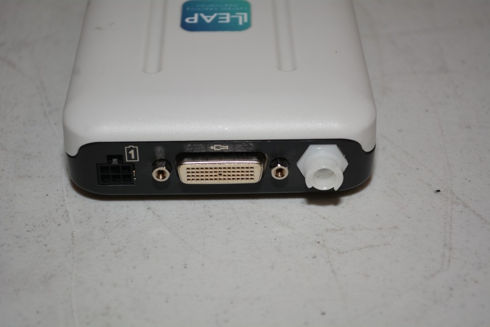 ^ Laerdal Link Box 200-30250 #D988