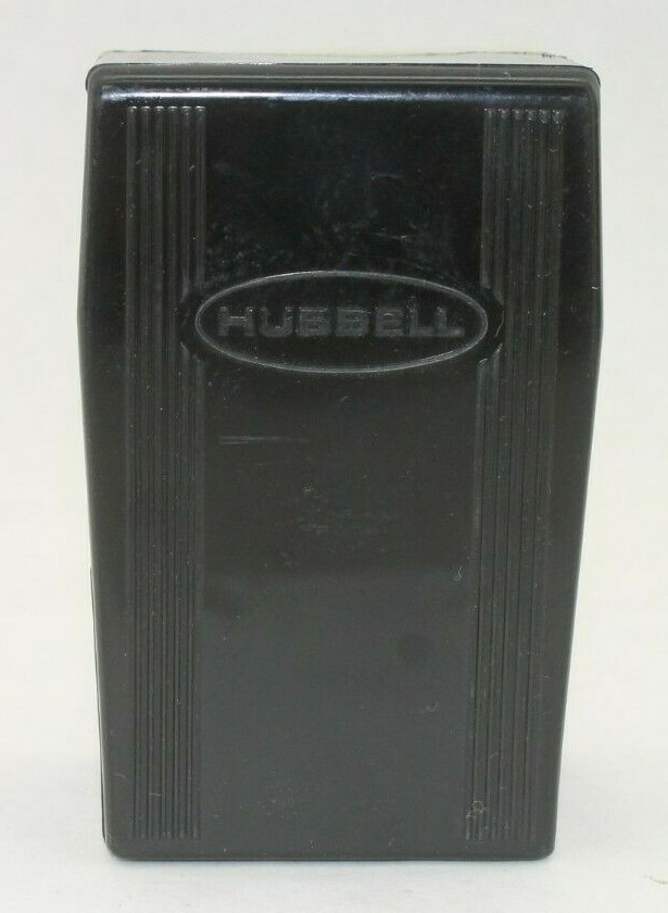 Hubbell NEMA 18-20 Dead Front Angle Plug