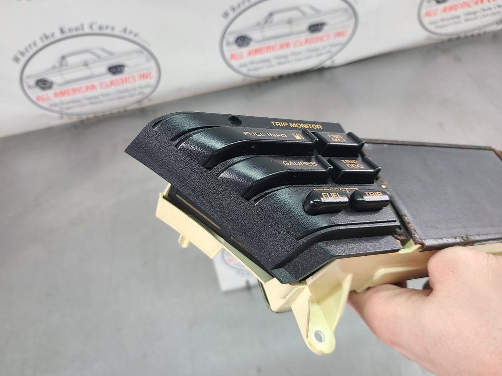 1992-93 C4 Corvette Front Dash Drivers Information Control, DIC, Panel Screen