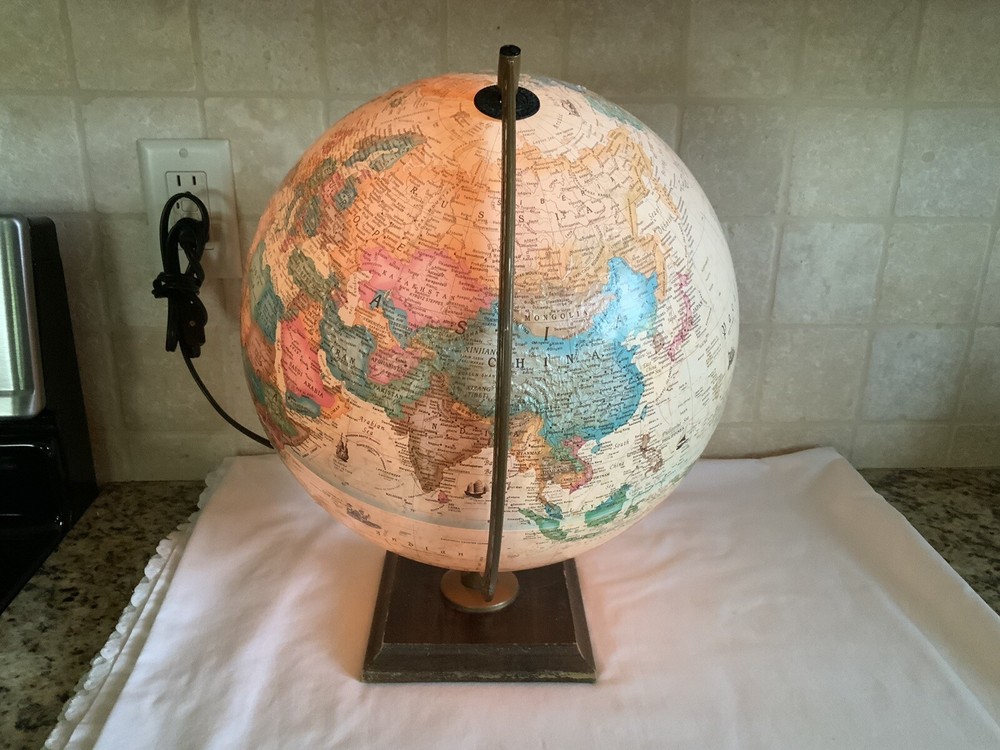 Lighted Replogle World Classic Globe