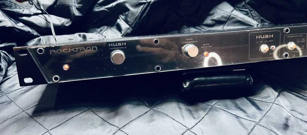 Rocktron Hush Super C Rackmount Noise Exterminator