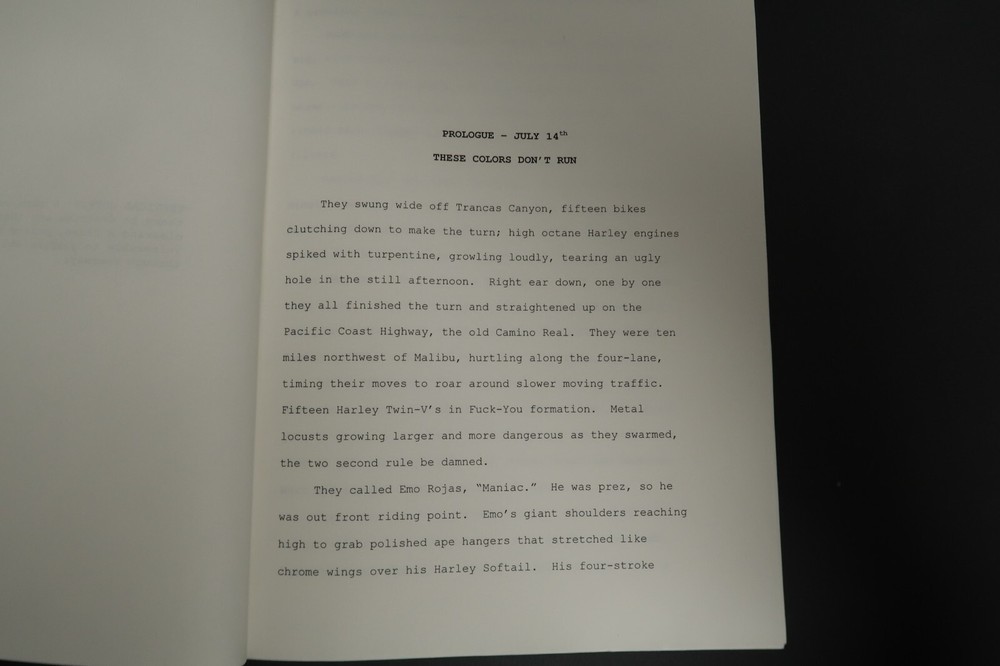 Vertical Coffin Original Book Script Stephen J. Cannell Studios Collection 2003