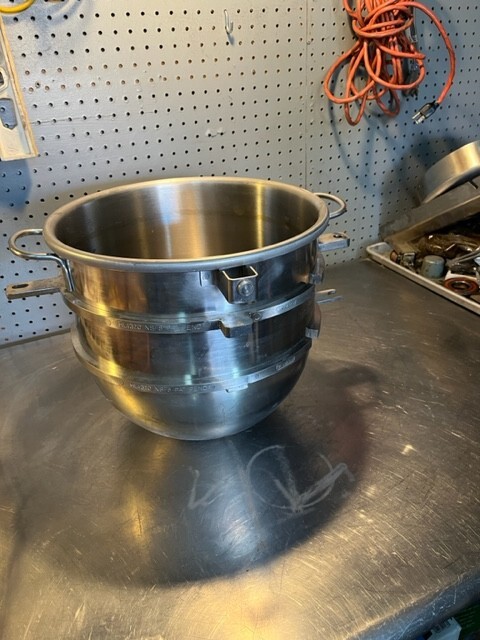 Hobart Legacy 20 Quart "Step Down" Bowl