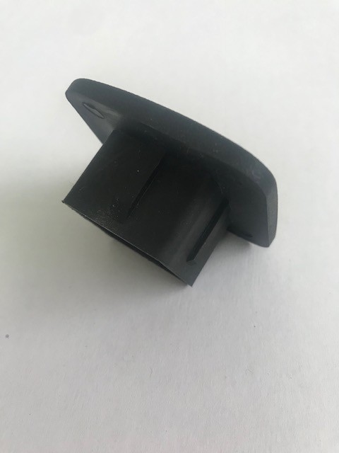 1 1/4" PLAIN Trailer Hitch Receiver Cover Plug