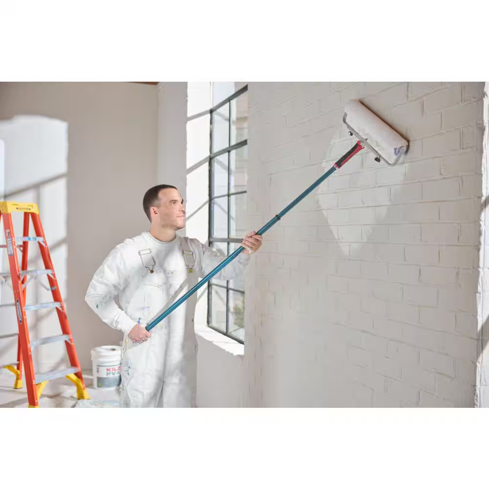 18 In. Yoke Paint Roller Frame