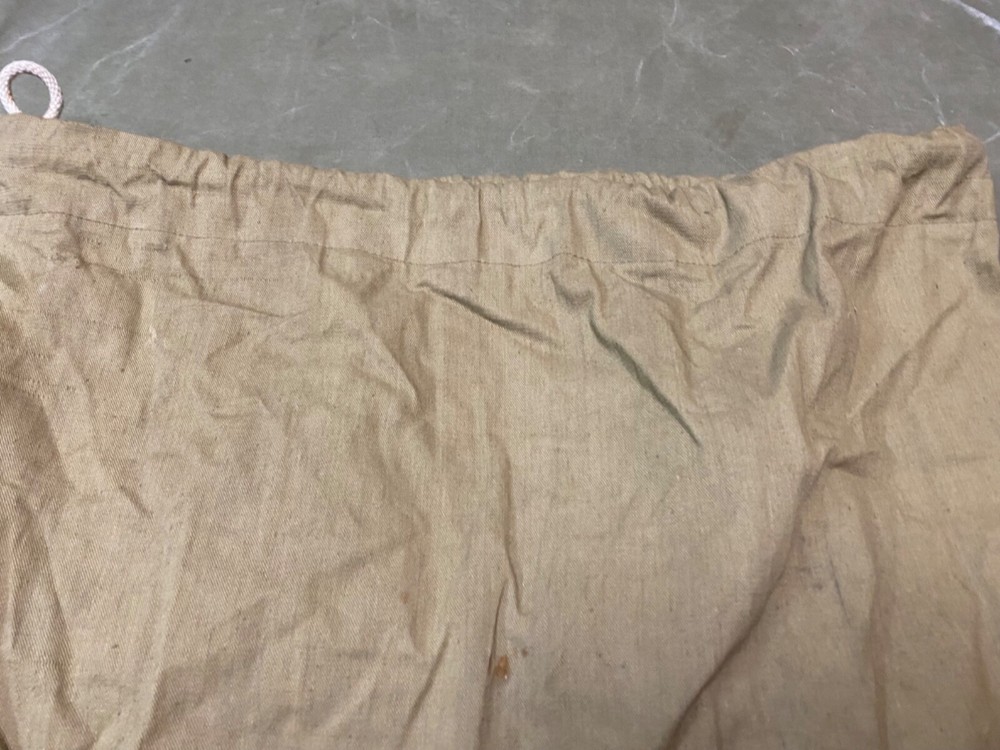 ORIGINAL WWII US ARMY INFANTRY BARRACKS LAUNDRY CARRY BAG- KHAKI, TAGGED 1942
