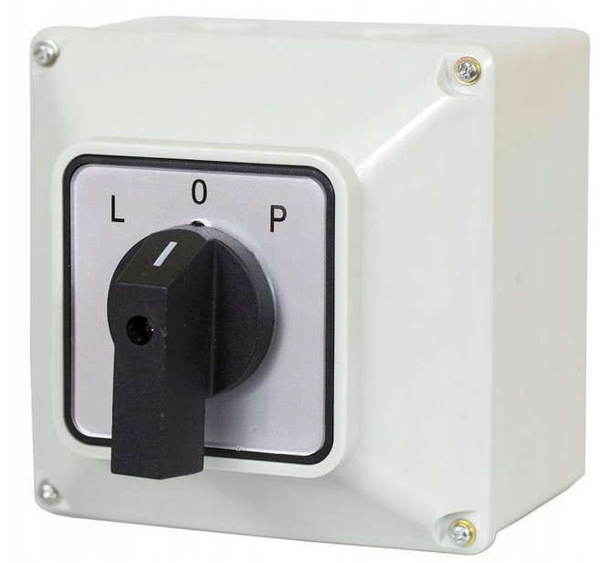 CAM SWITCH LEFT RIGHT 32A IP65