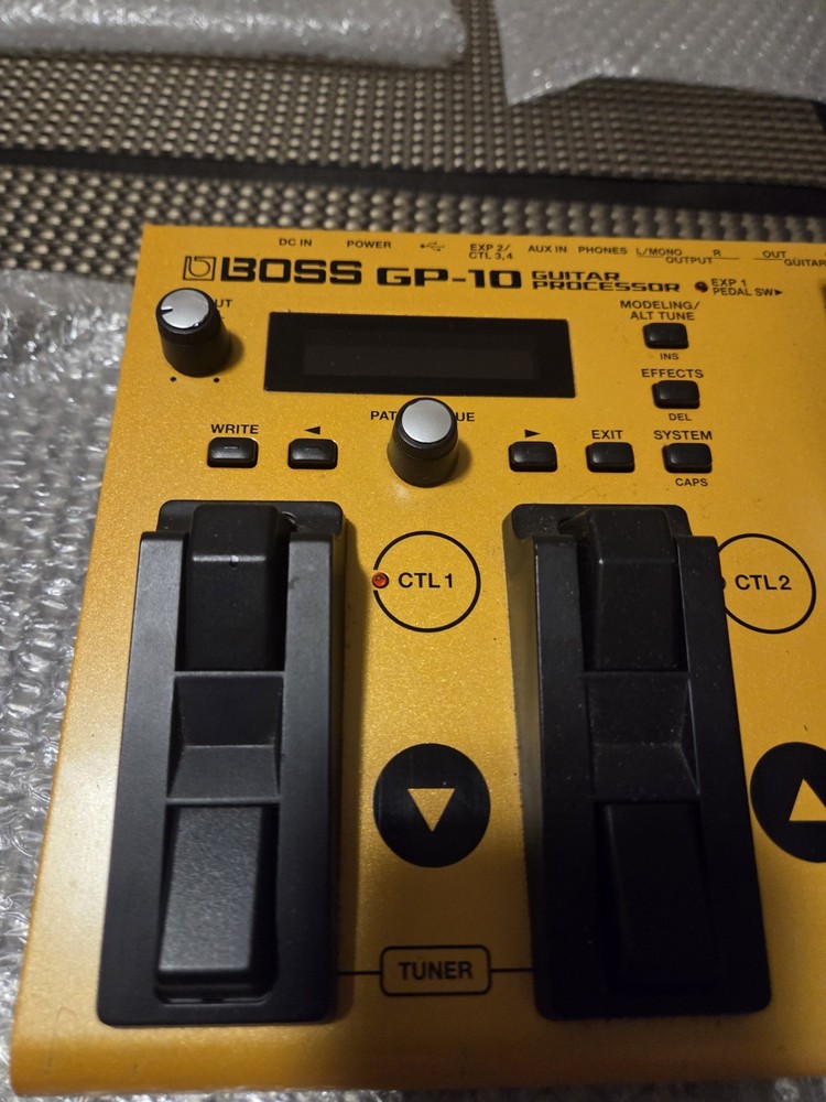 Boss GP-10GK Multi-Effects Guitar Effect Pedal