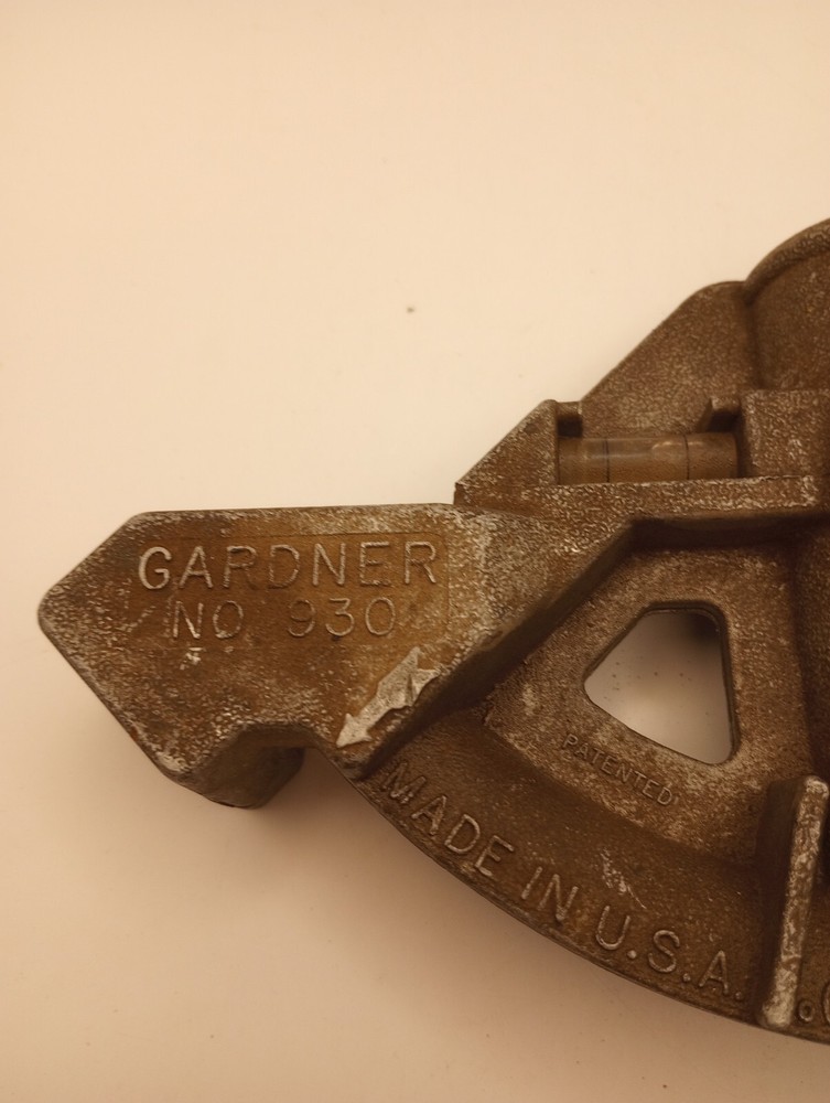 Gardner Bender No. 930 1/2" Conduit Pipe Tool