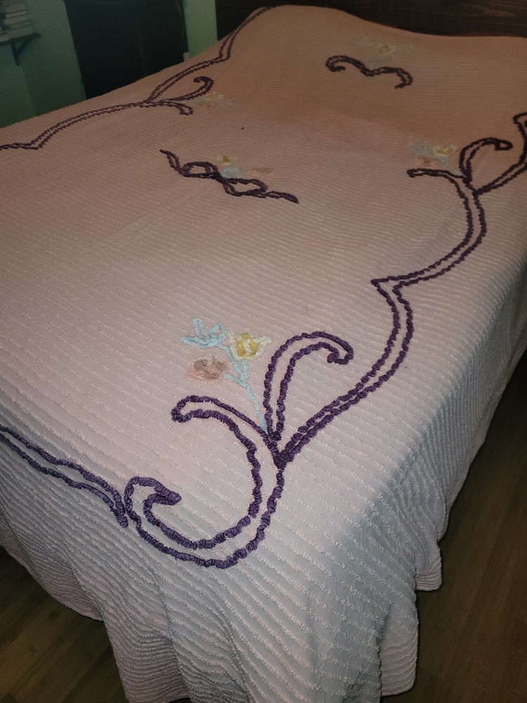Vintage Pink Chenille Flower Bedspread