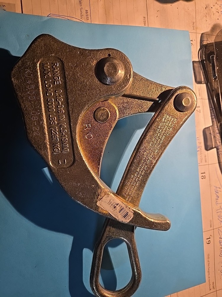 Klein Tools KT45005C Parallel Jaw Grip 4500 Series for Guy Strand, EHS