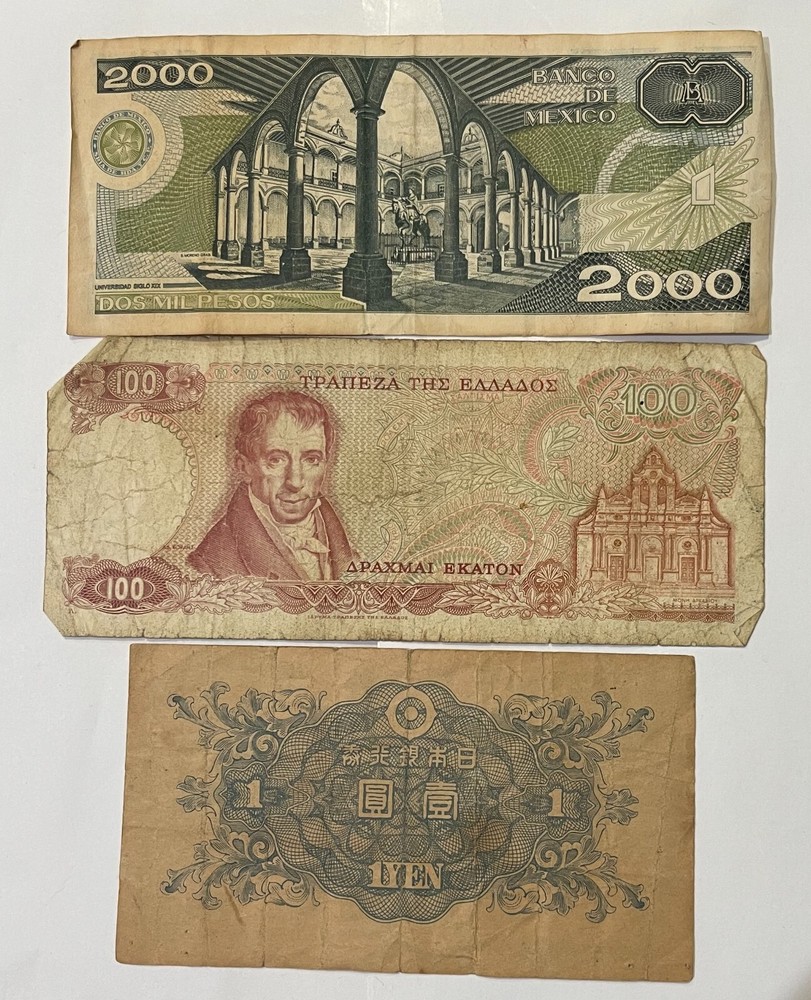 Old Foreign Currency (#608) 12 different lower grades. Some with problems nice