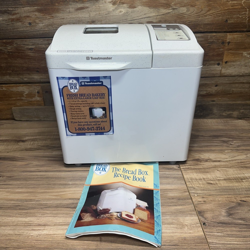 TOASTMASTER BREAD BOX BREAD MAKER 1156S WHITE RECIPE BOOK