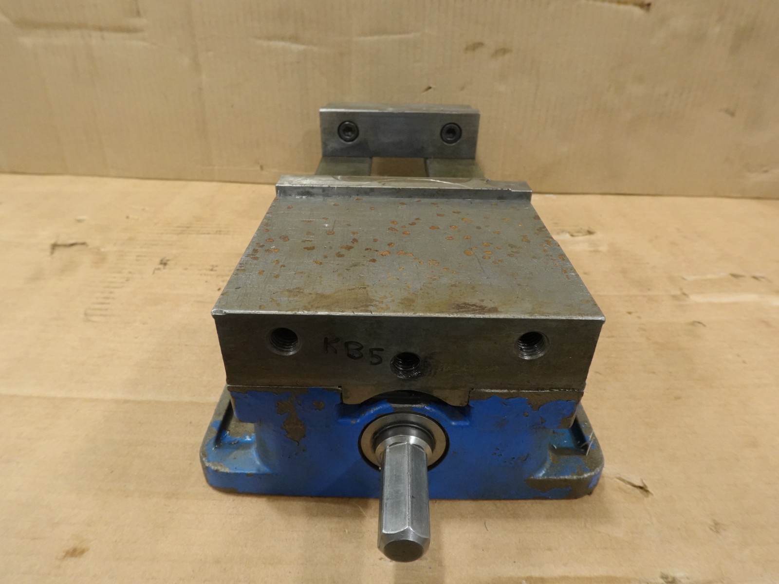 6" Kurt D675 AngLock Milling Machine Vise w/ Handle 7.5" Capacity KB5