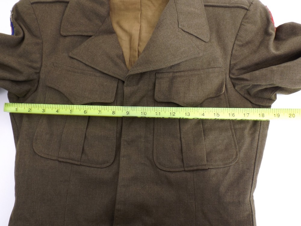 WWI & WWII Wool IKE Field Jacket - 44th Infantry & Red Diamond patch - Size 34 R