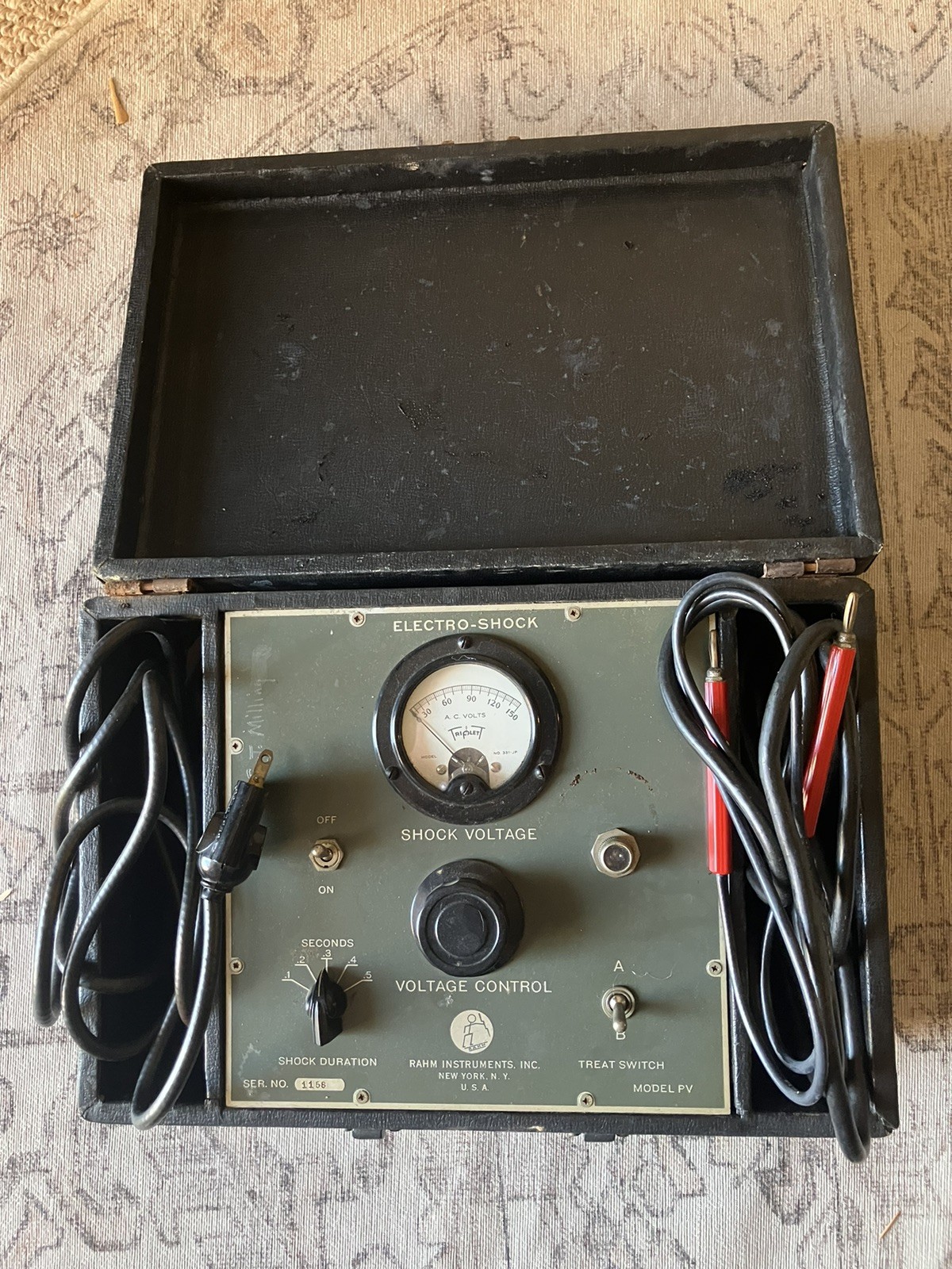 Vintage 1940s RAHM Electric Shock Therapy Machine - Quack Medicine NOT WORKING
