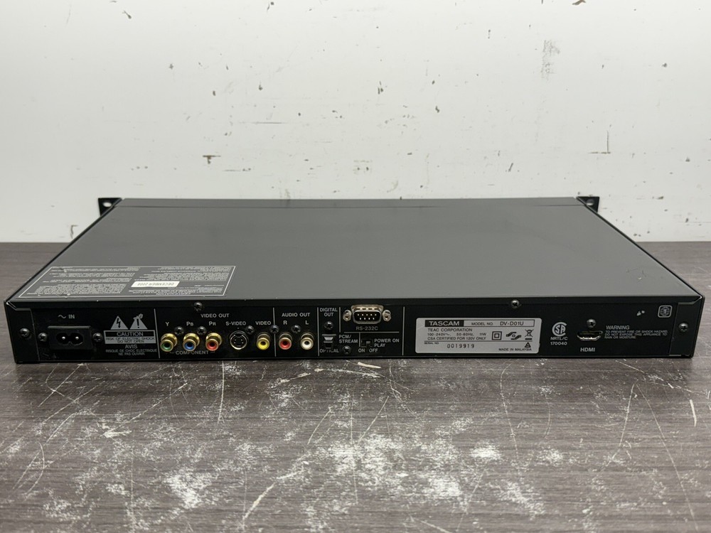 TASCAM DV-D01U Rackmountable Single Disc DVD Player - A168