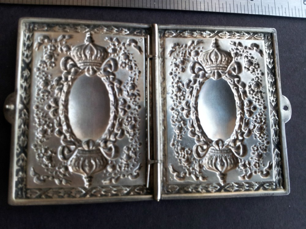 BEAUTIFUL ANTIQUE STERLING CASE