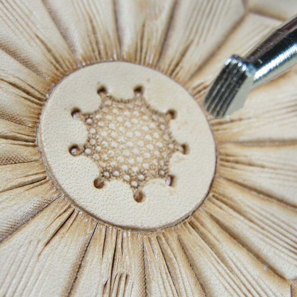 Leather Stamping Tool - #B893 Coarse Lined Beveler Stamp
