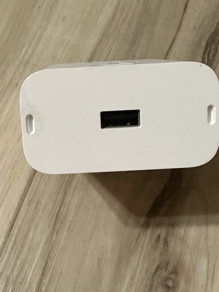 White Amazon Echo Flex Plug In C77A68 Alexa Voice Control Speaker