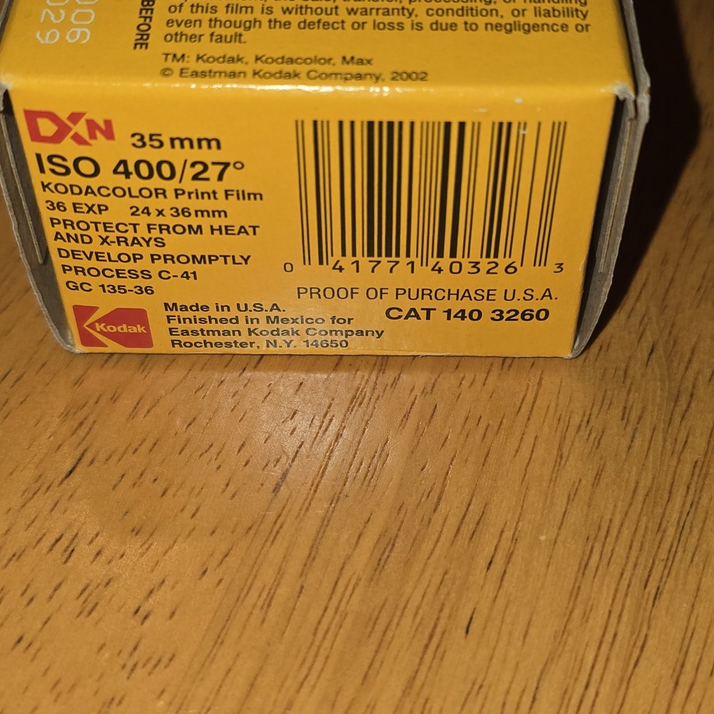 Boxed kodak max versatility 400 film (Develop Before 03/2006. A-891/029)