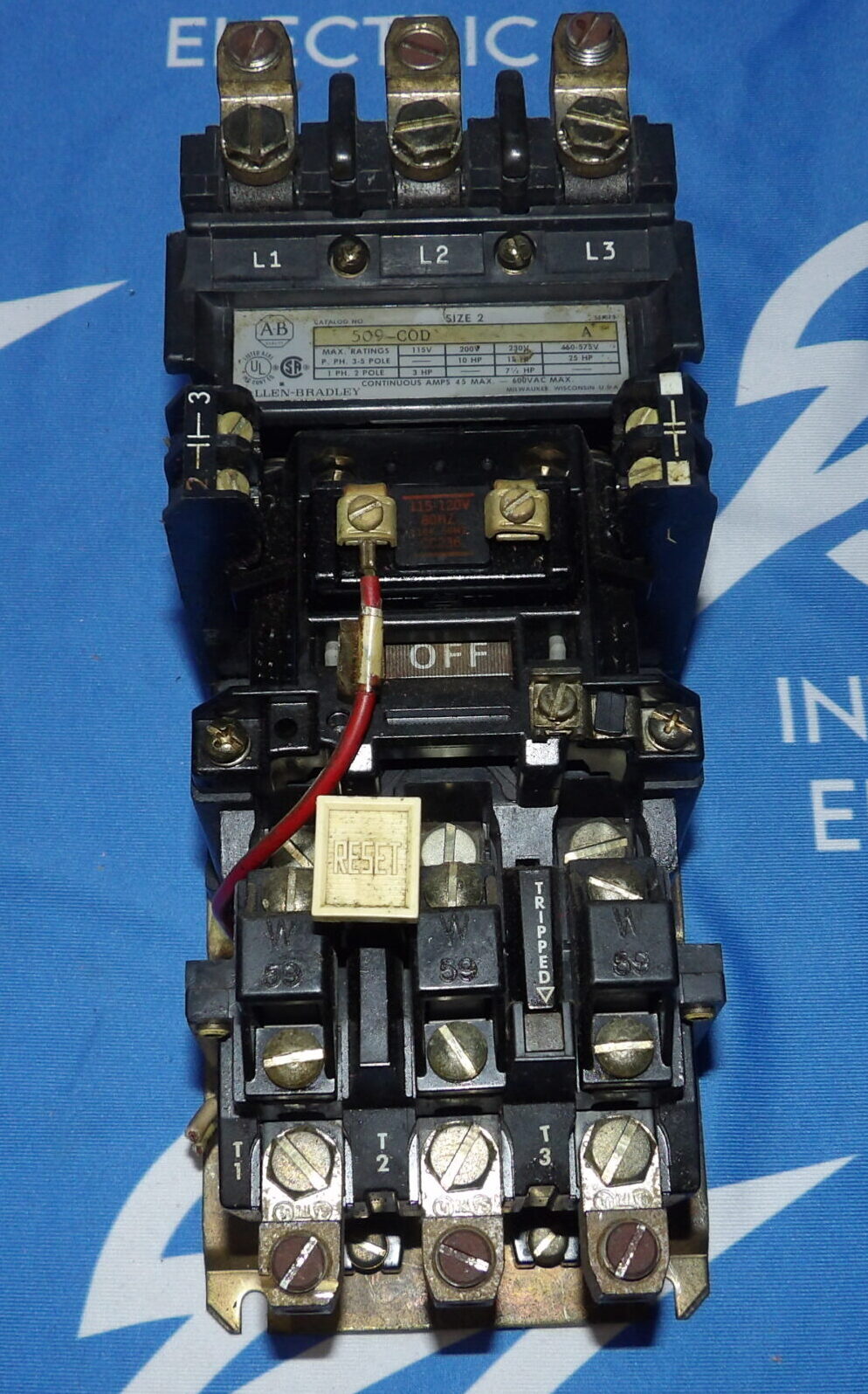 ALLEN-BRADLEY SIZE 2 MAGNETIC STARTER 509-COD 45A 115/575V 3PH W/ COIL CC236 110