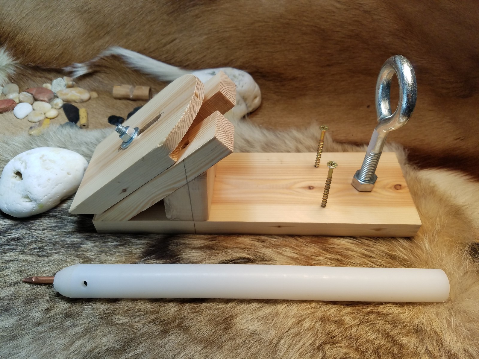 UPGRADED OAK FLINT KNAPPING JIG With UHMW ROD ISHI STICK PRESSURE FLAKER