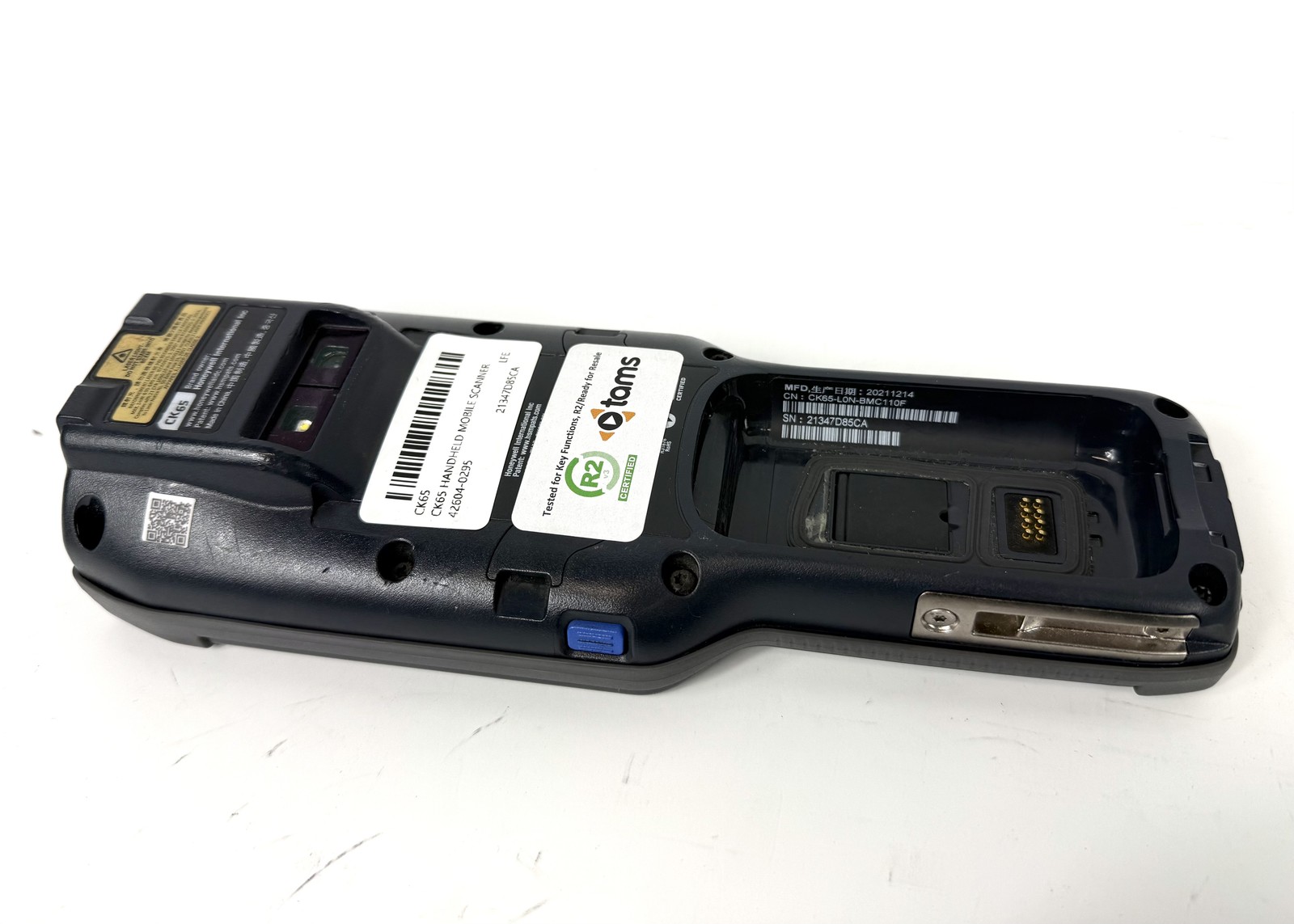 Lot of 4 Honeywell CK65 Computer Barcode Scanner CK65-L0N-BMC110F w/Battery Dock