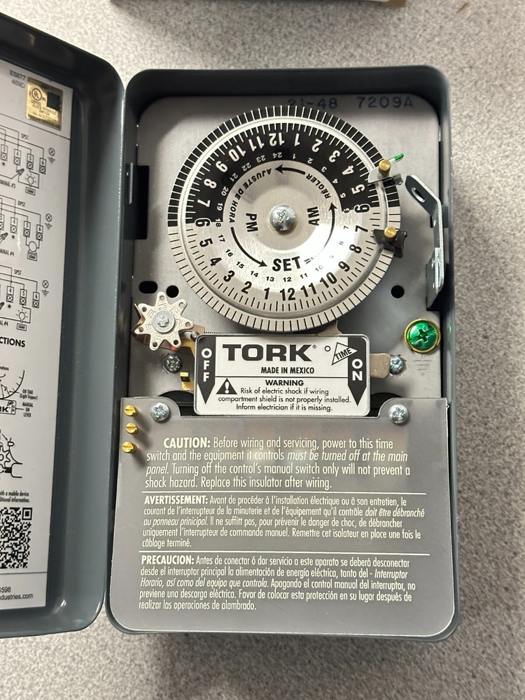 NEW TORK 7209A Multi-Voltage 24-Hour Skip-a-Day Mechanical Time Switch