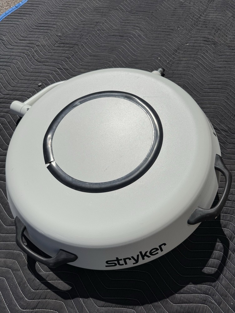 Stryker Visum LED Surgical Light Head