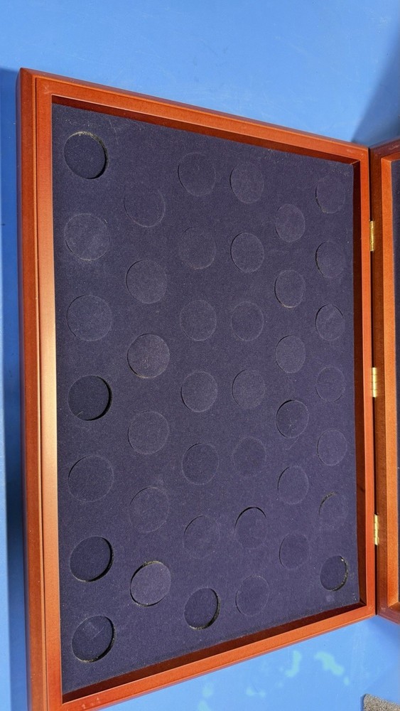 Franklin Mint Complete Presidential Coin Collection Cherry Storage Display Case
