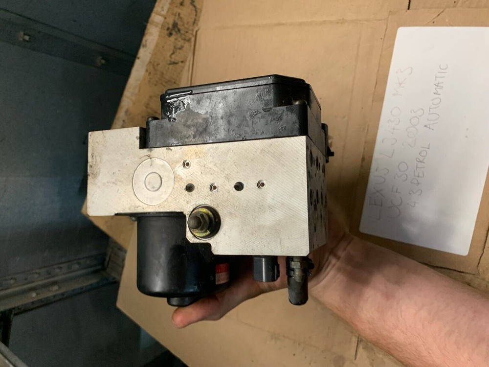 2003 LEXUS LS430 ABS PUMP & CONTROL MODULE 44540-50030