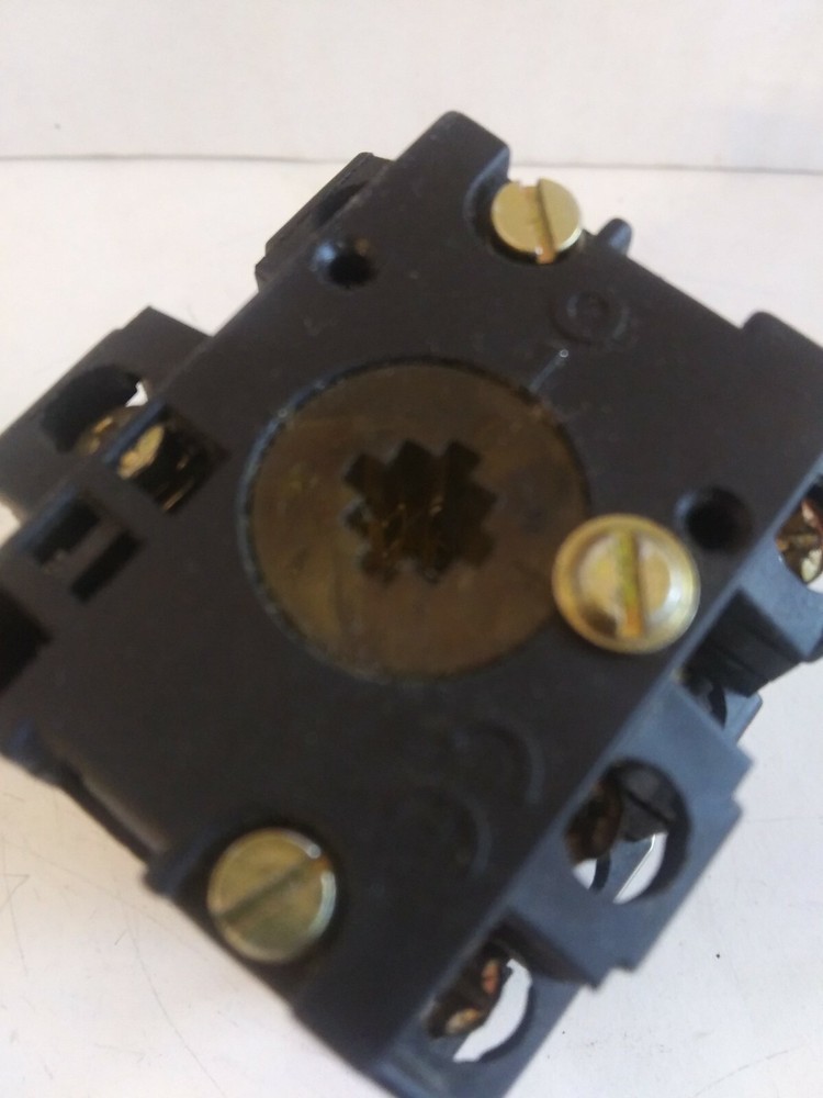 TE K2E0284US Switch Body Assembly