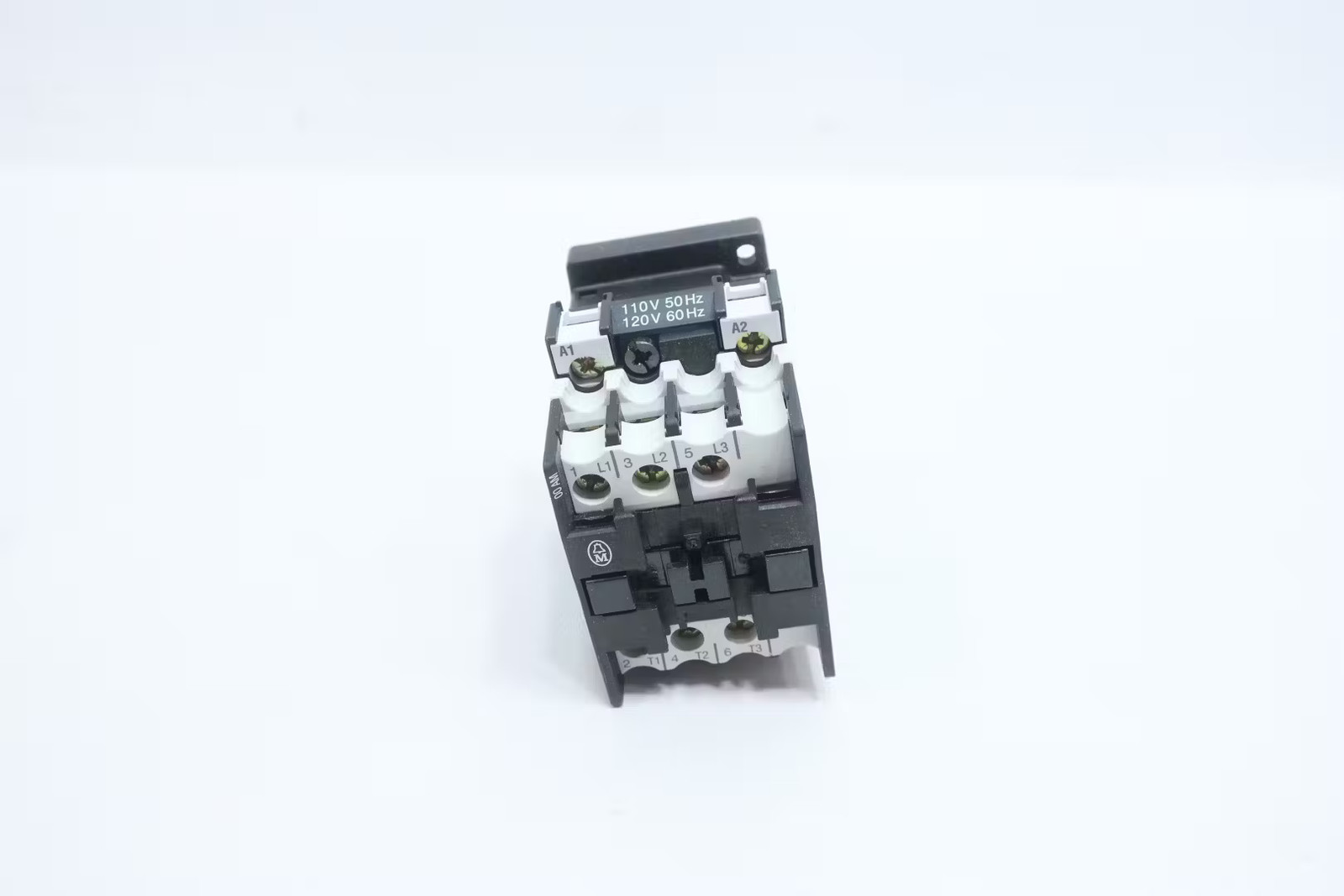 Moeller DIL00AM Contactor 20a 110-120v-ac