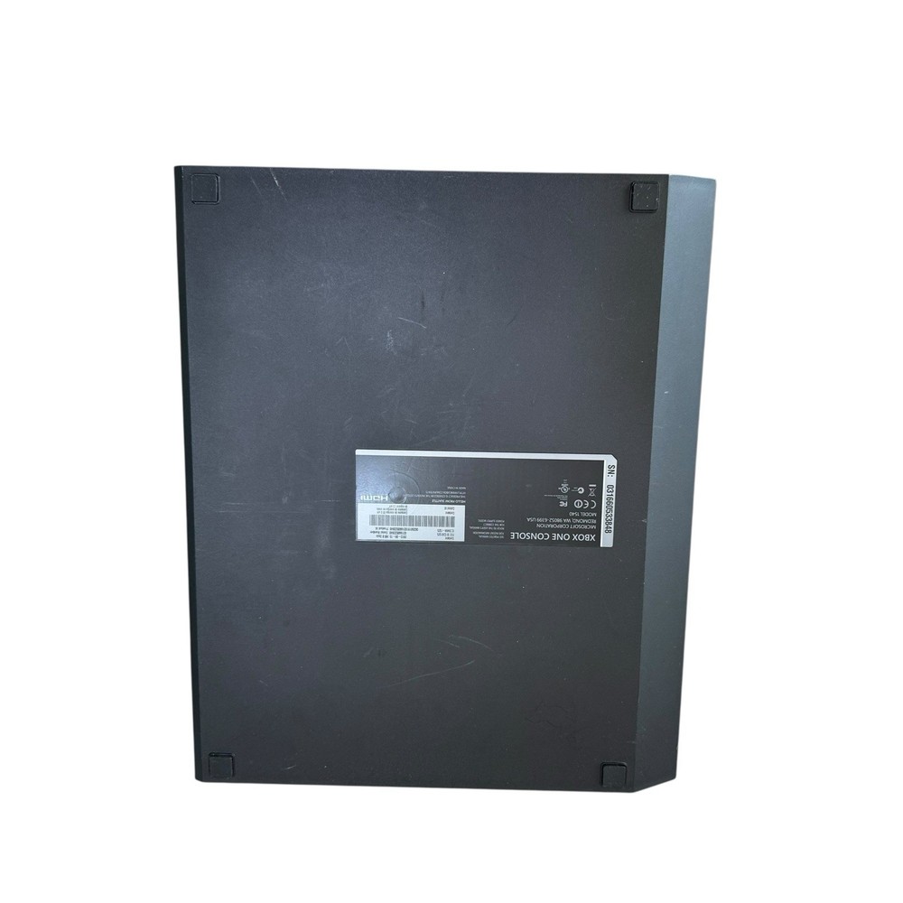 Microsoft Xbox One 500gb Console (1540) w/ Cables