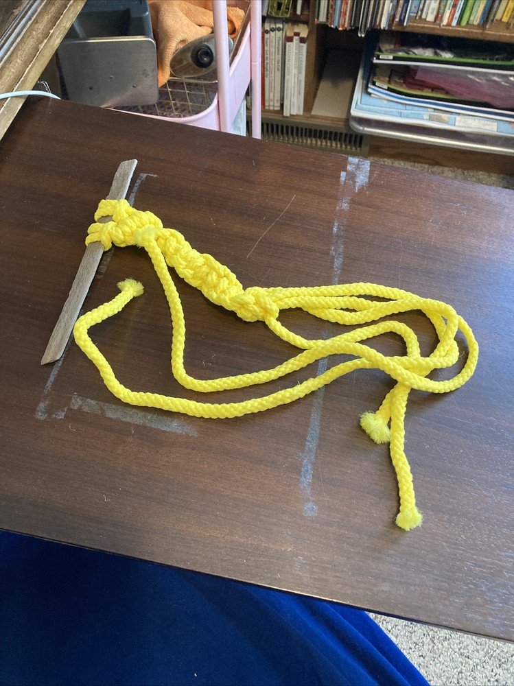 Lot Vtg. Macrame Work Board + Pins + Macrame for Beginners + Projects