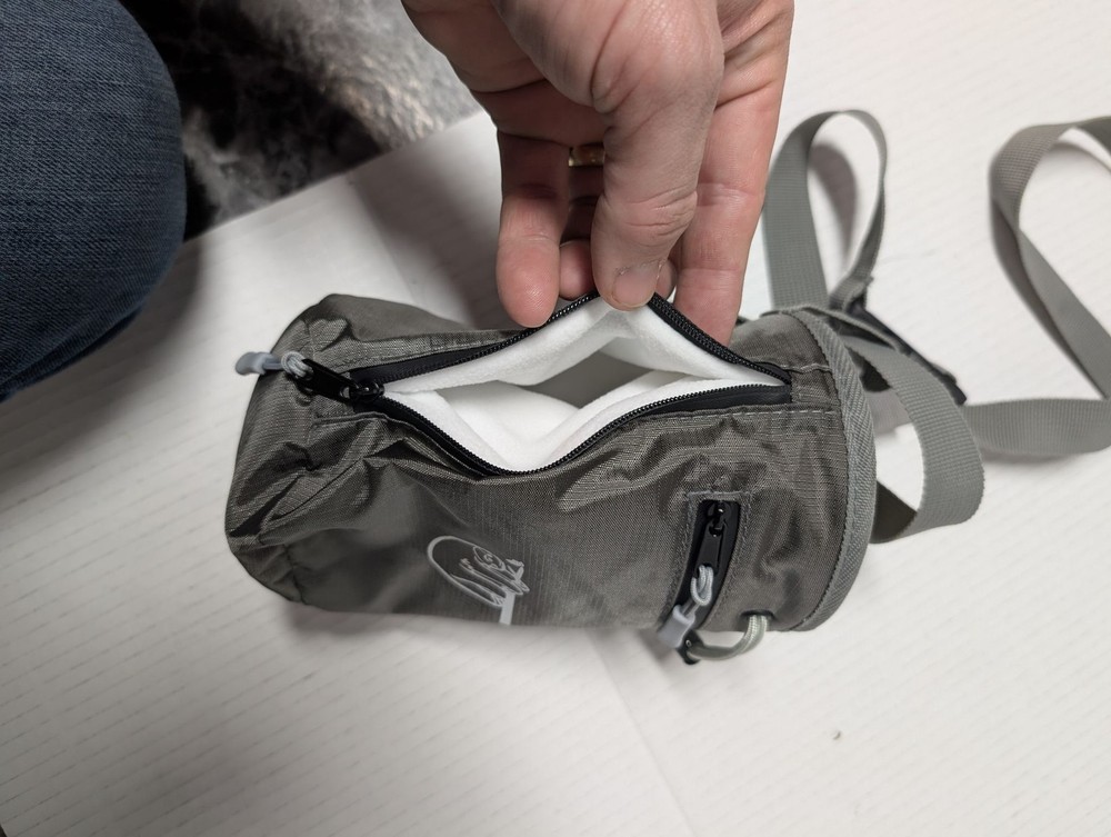 Climbing Chalk Bag Gray Drawstring Padded Fleece Liner Adjustable Shoulder Strap