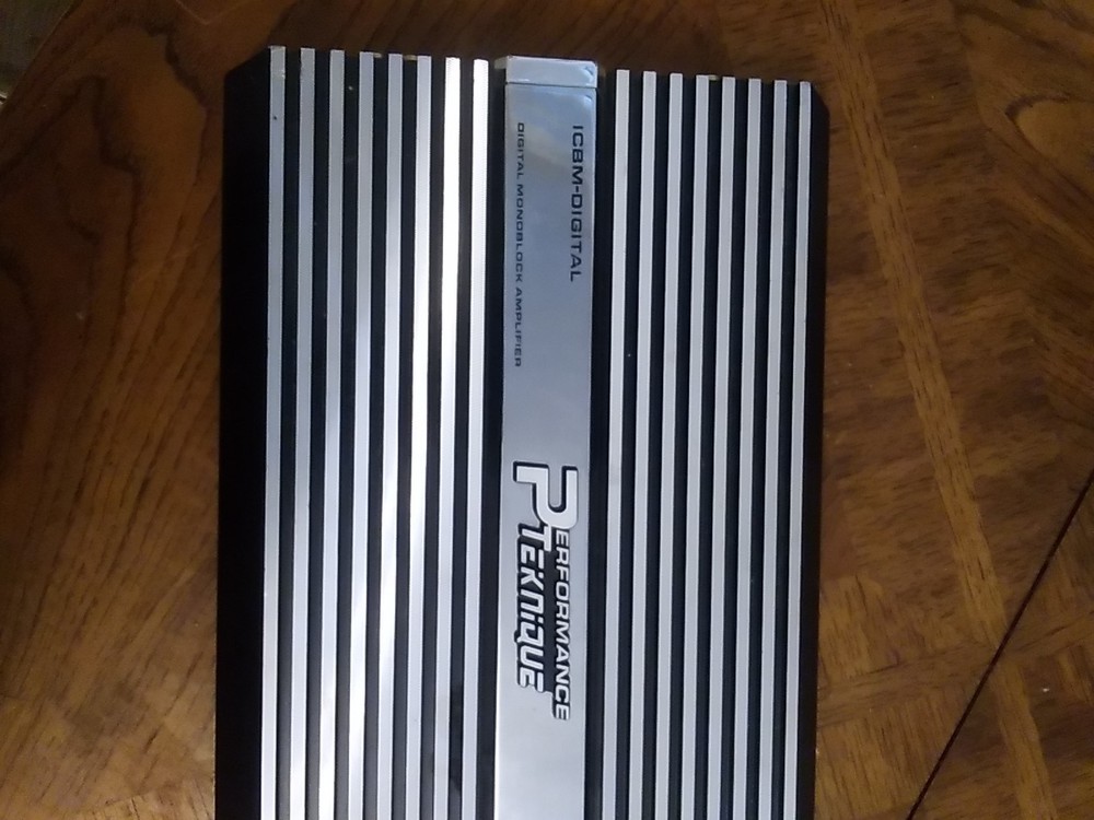 performance teknique Digital Monoblock Amplifier Max 2000 W Subsonic Filter Bass