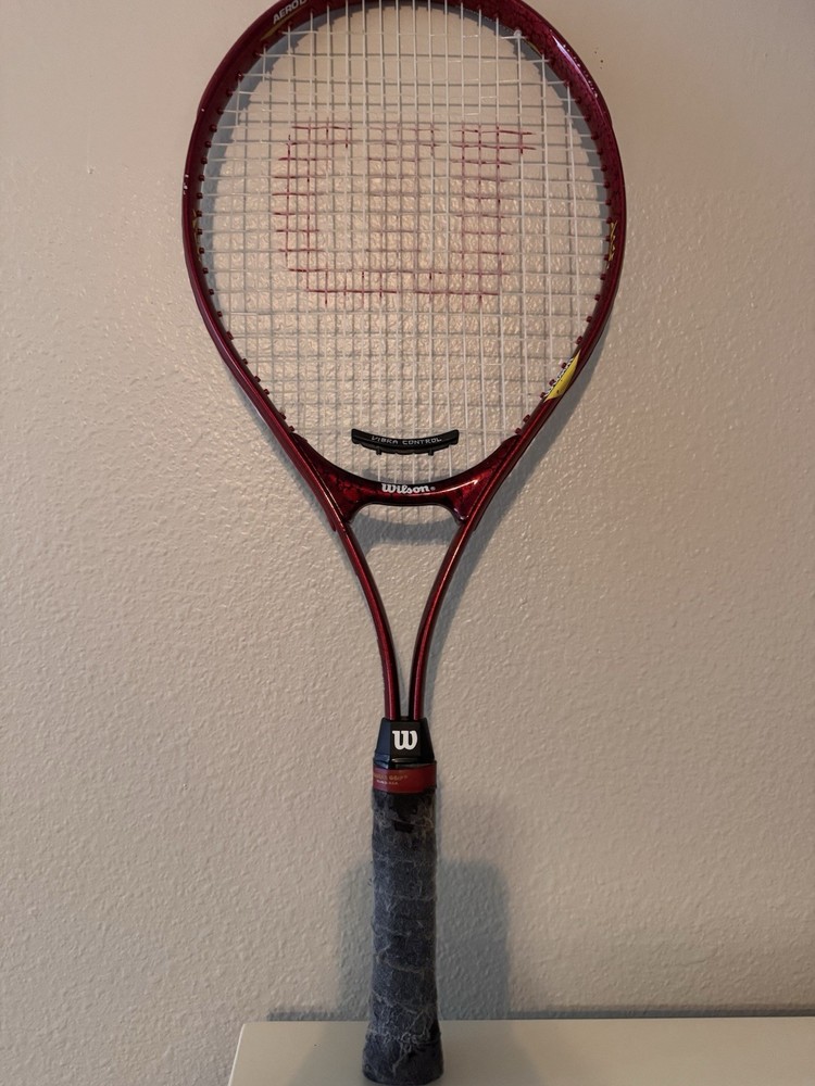 Wilson Pro 110 Tennis Racket
