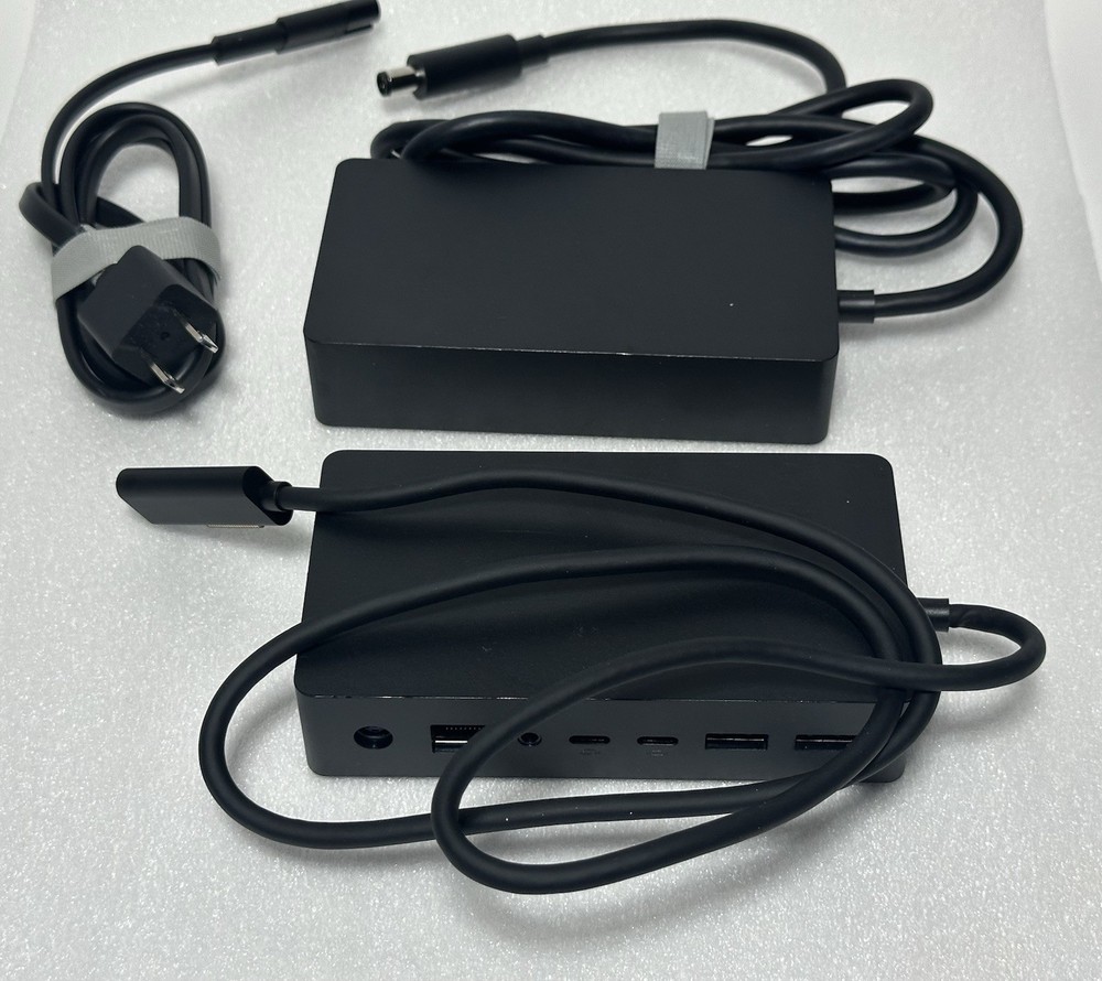 Microsoft Surface Dock Docking Station Model 1661 with Microsoft Adapter 1749