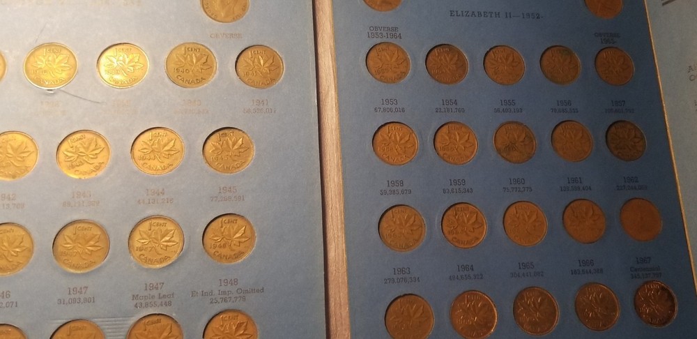 Canada Small Cent Album Partial Filled Id23.