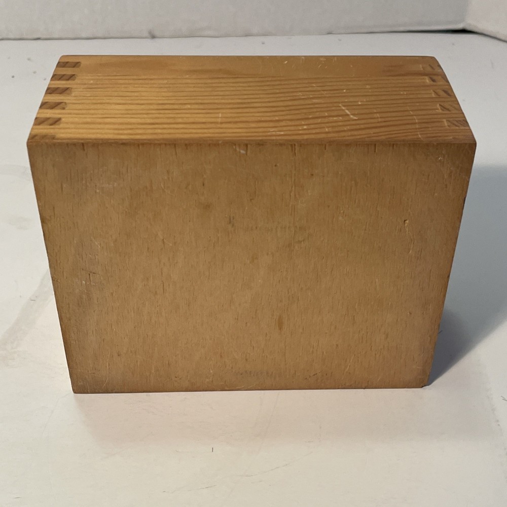 VPI db-5 Magic Brick For Amplifiers