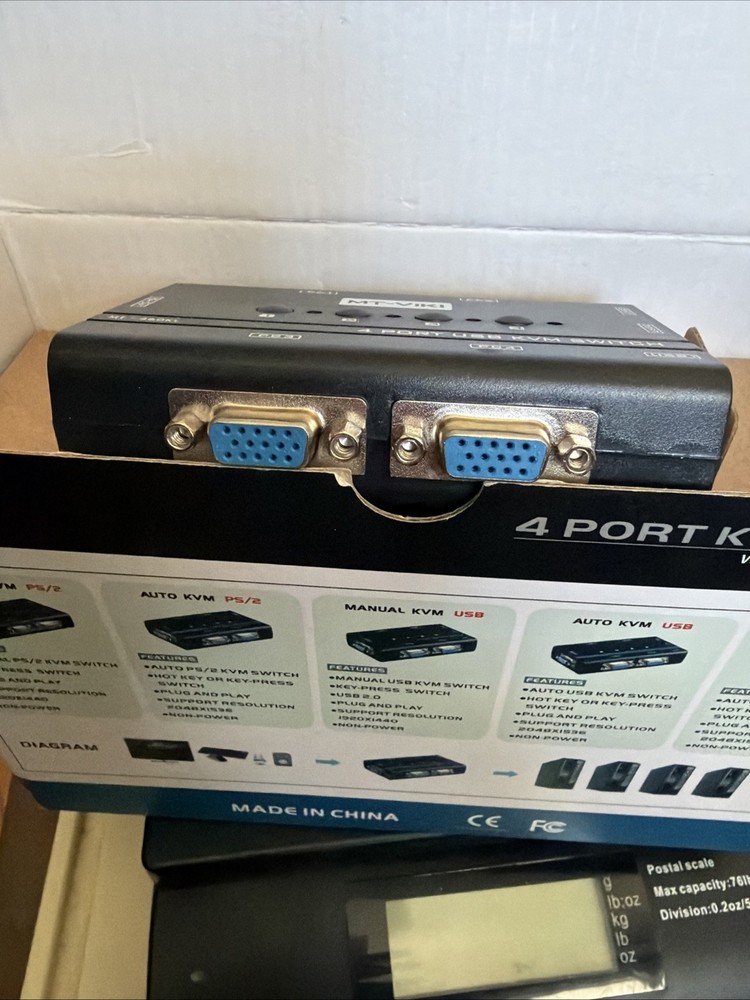 MT-VIKI 4 Port KVM Switch with 4pcs KVM Cables