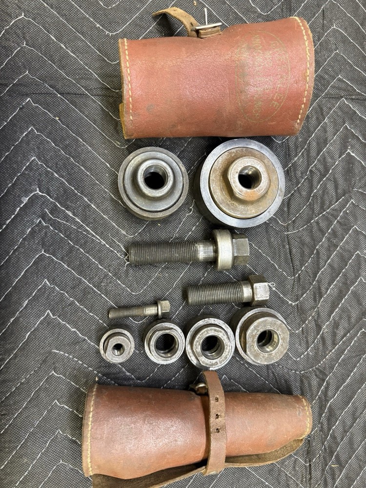 greenlee knockout set 737 & 735 1/2"-2"
