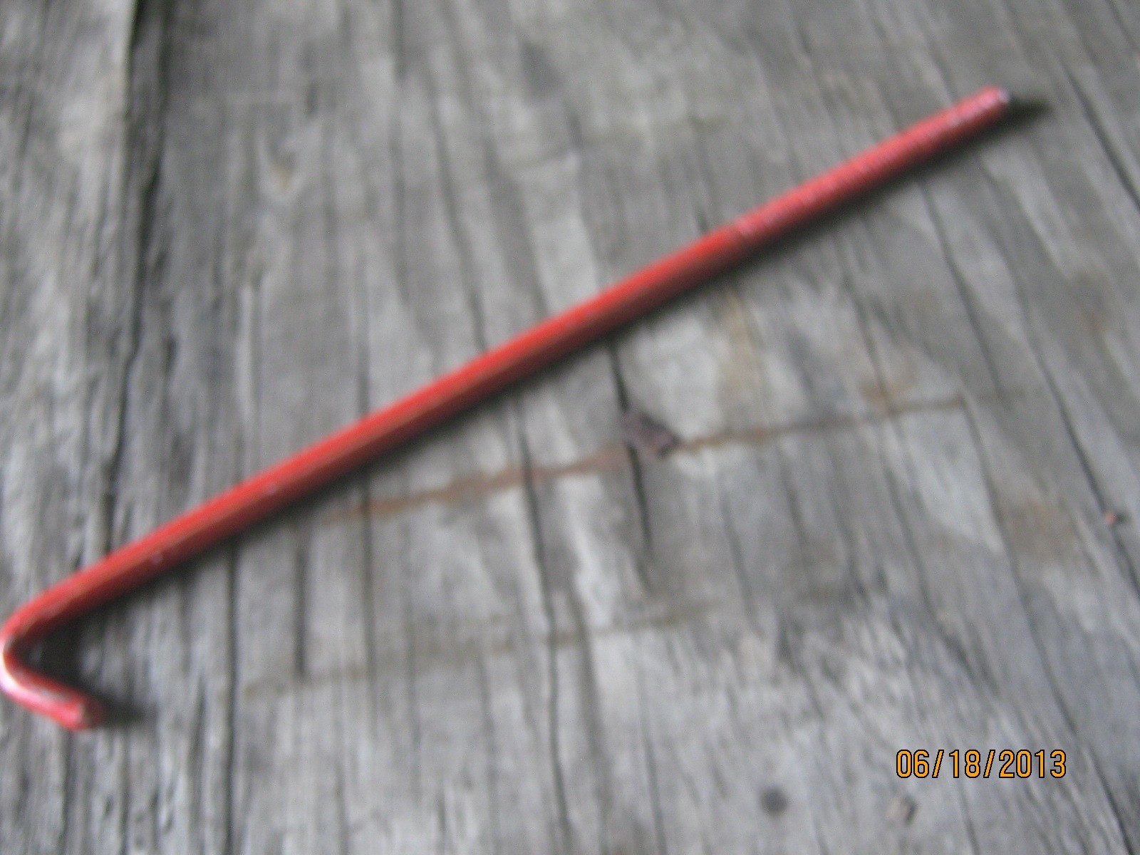 2 Battery Cover Bolt with wing nut for Farmall 706, 1456, & 1466 OEM# 198185A1