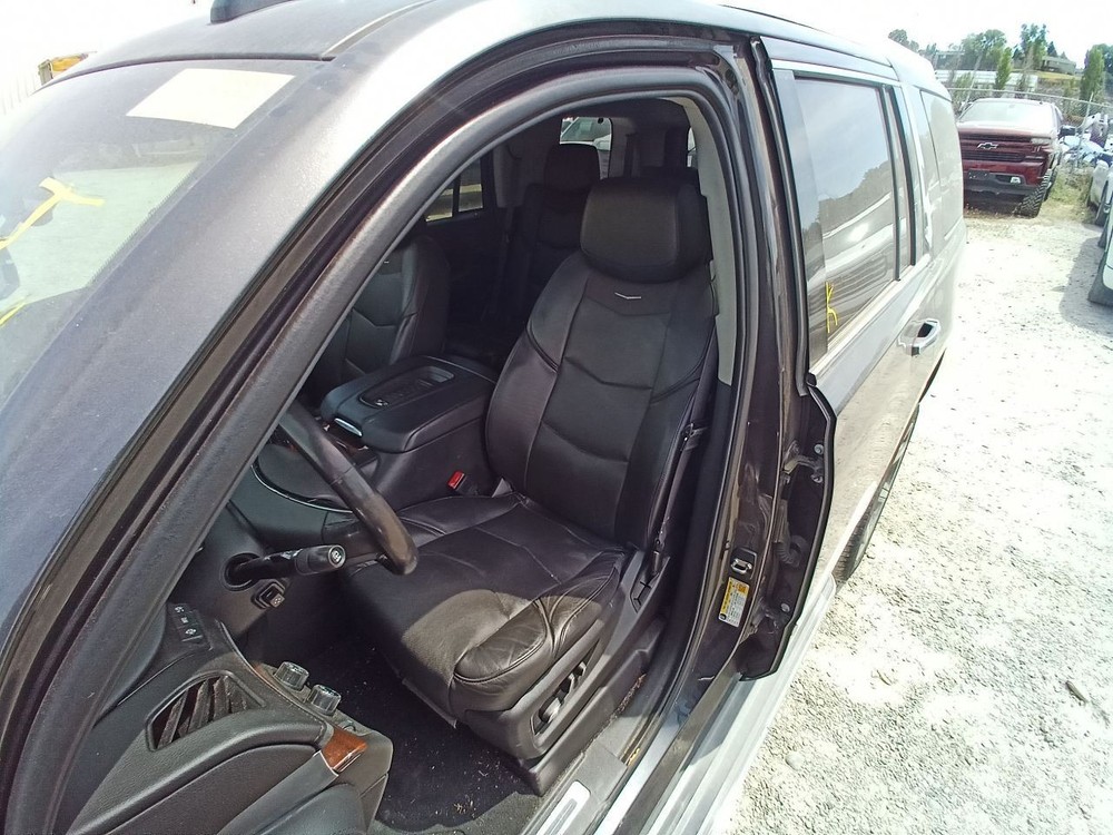 ESCALADE 2016 Battery Tray 12183710