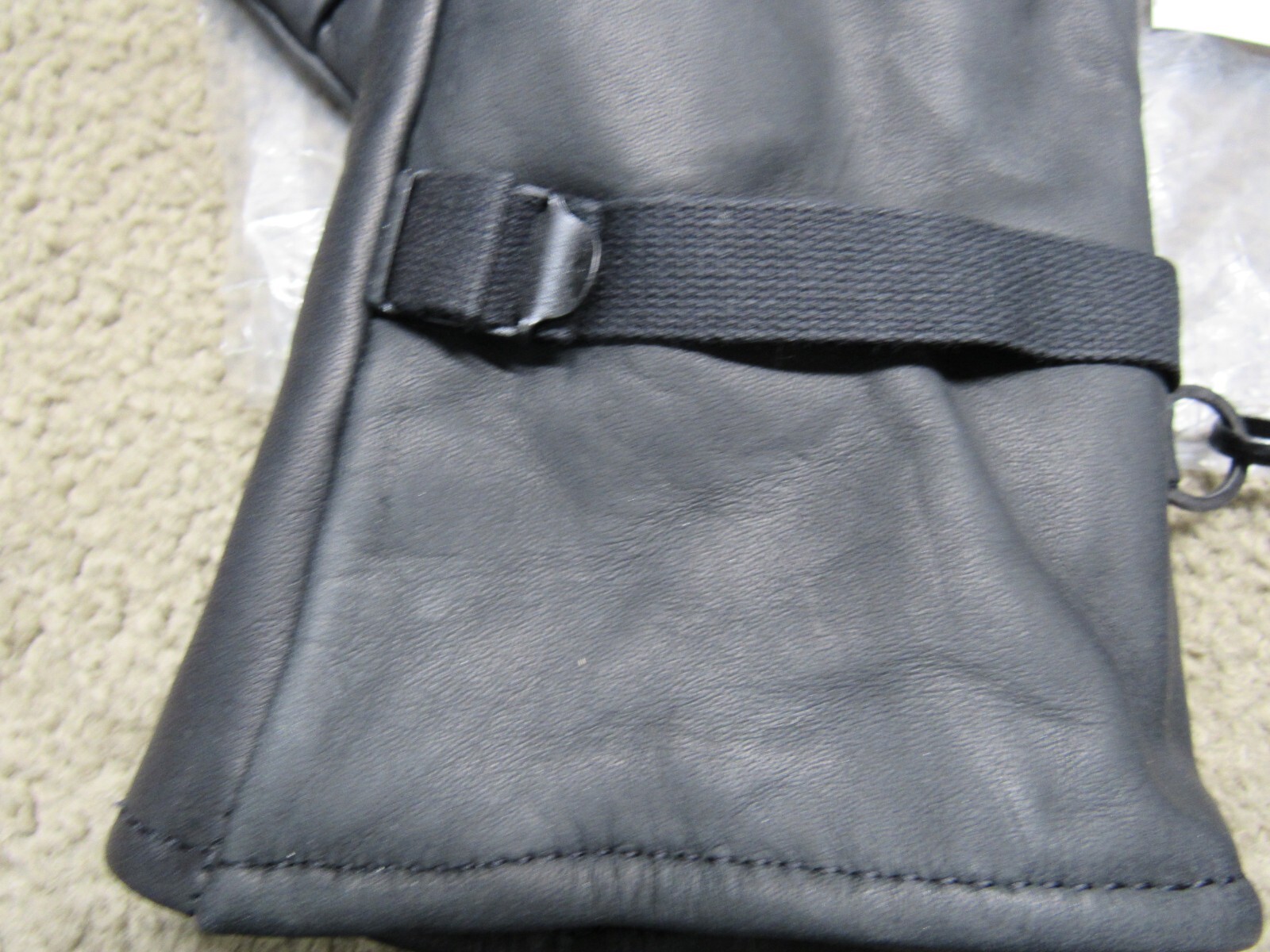 US Military Black Leather ICW Gloves Cold Wet Weather TO 14 Degrees Size 4 NOS