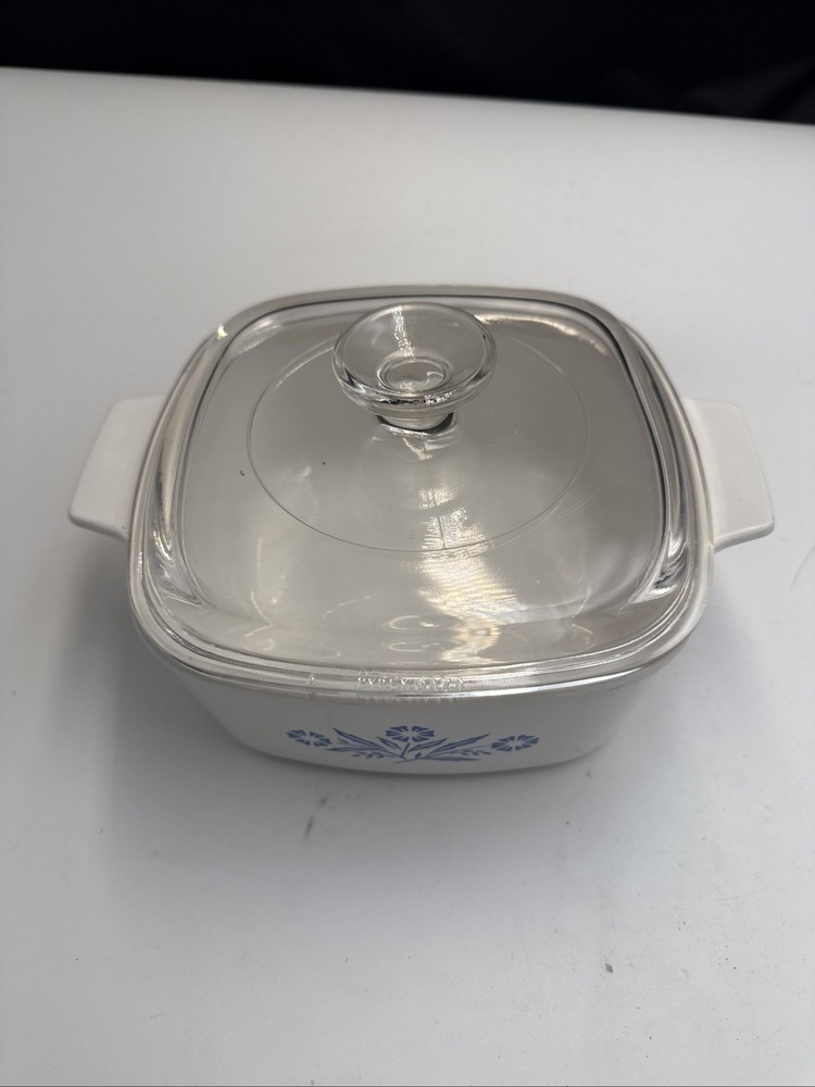 Vintage Corning Ware Cornflower 7”x7”x3” Rectangular Cass Dish W/ Lid P-1 1/2-B