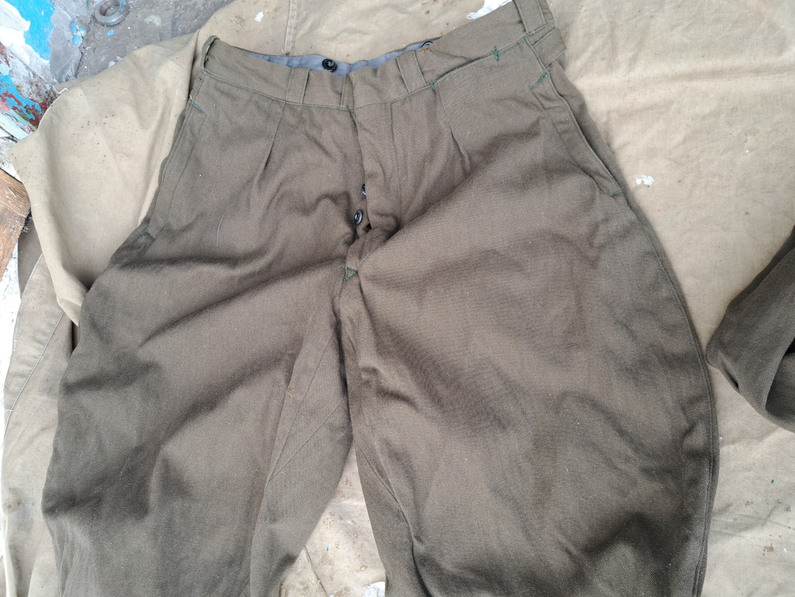 Soviet russian officer gimnasterka and pants gr.5 original WW2 new